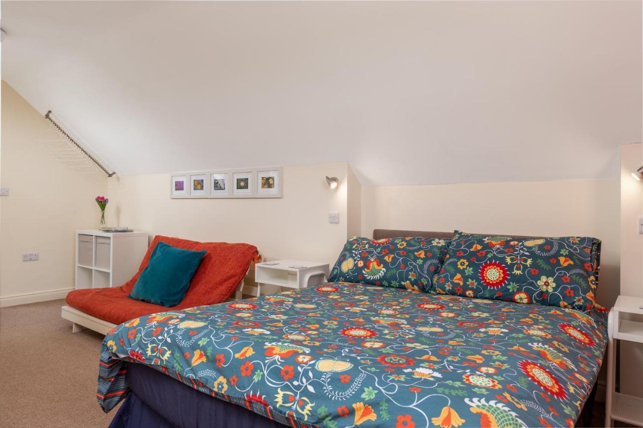 Into The Burren Hotel Murroogh Ngoại thất bức ảnh