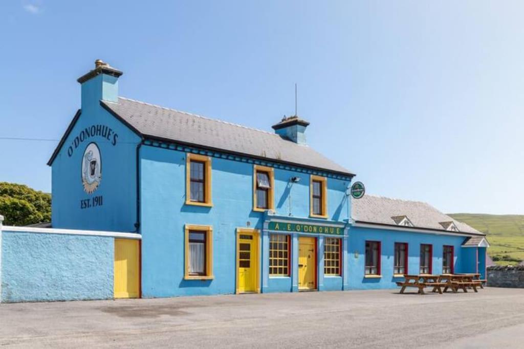 Into The Burren Hotel Murroogh Ngoại thất bức ảnh